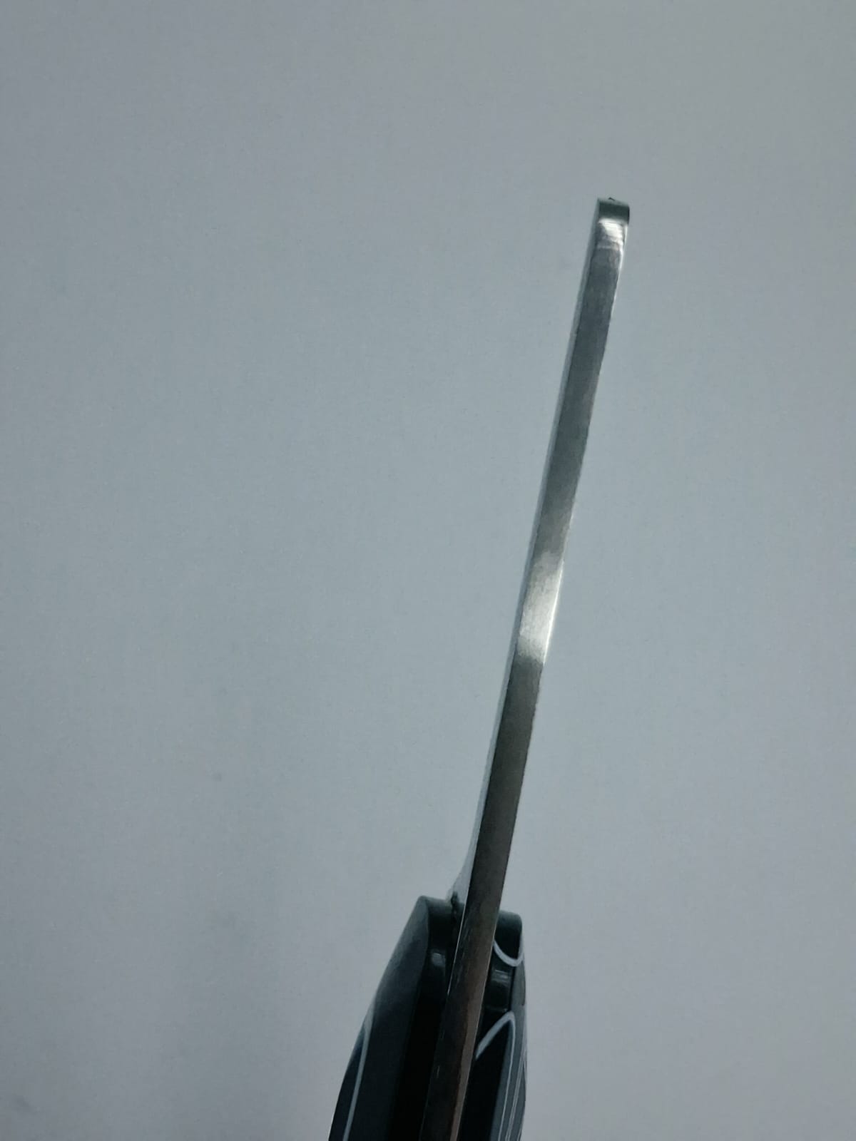 Biltong knife (blue) by Donovan Moolman