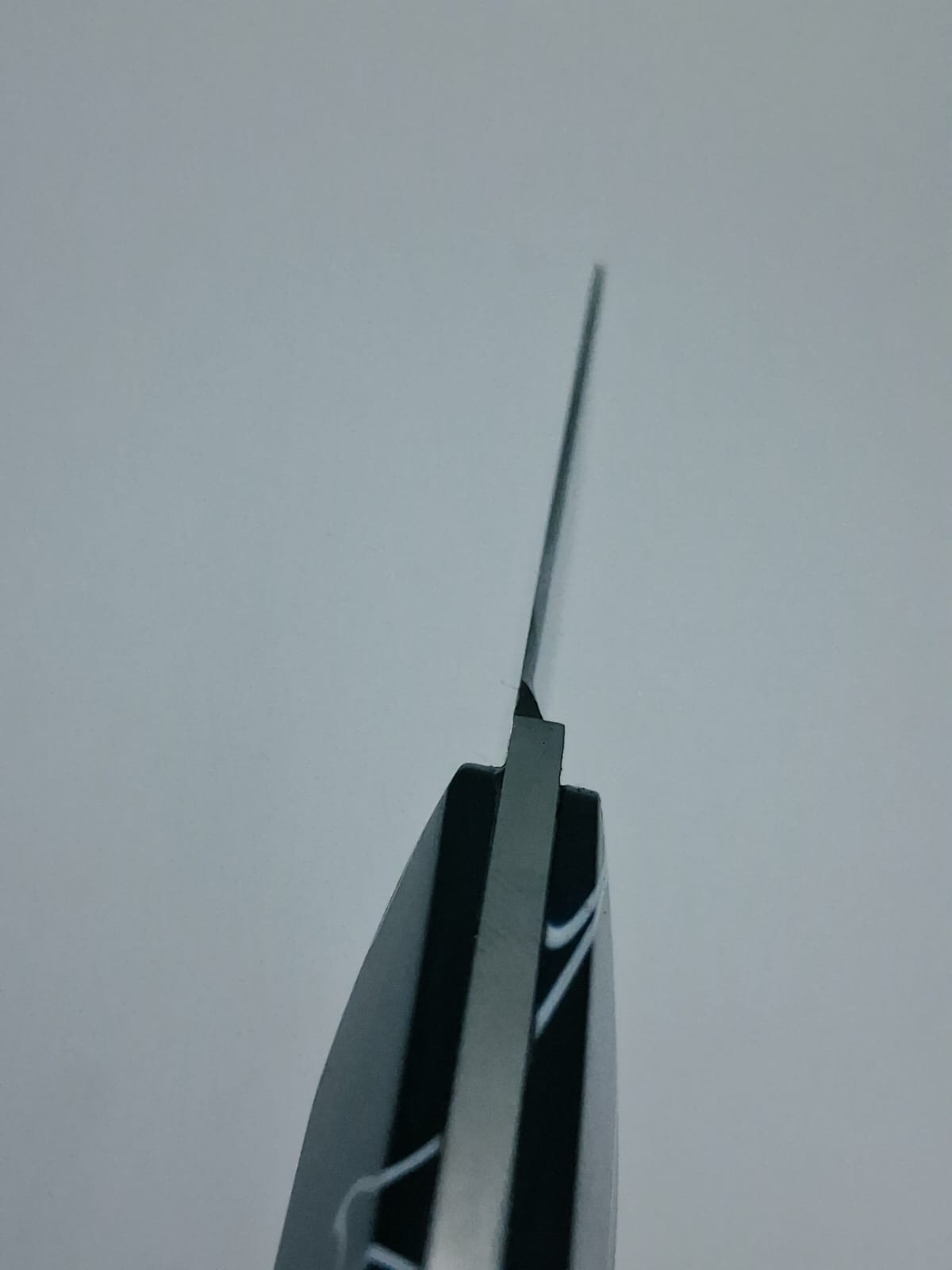 Biltong knife (blue) by Donovan Moolman