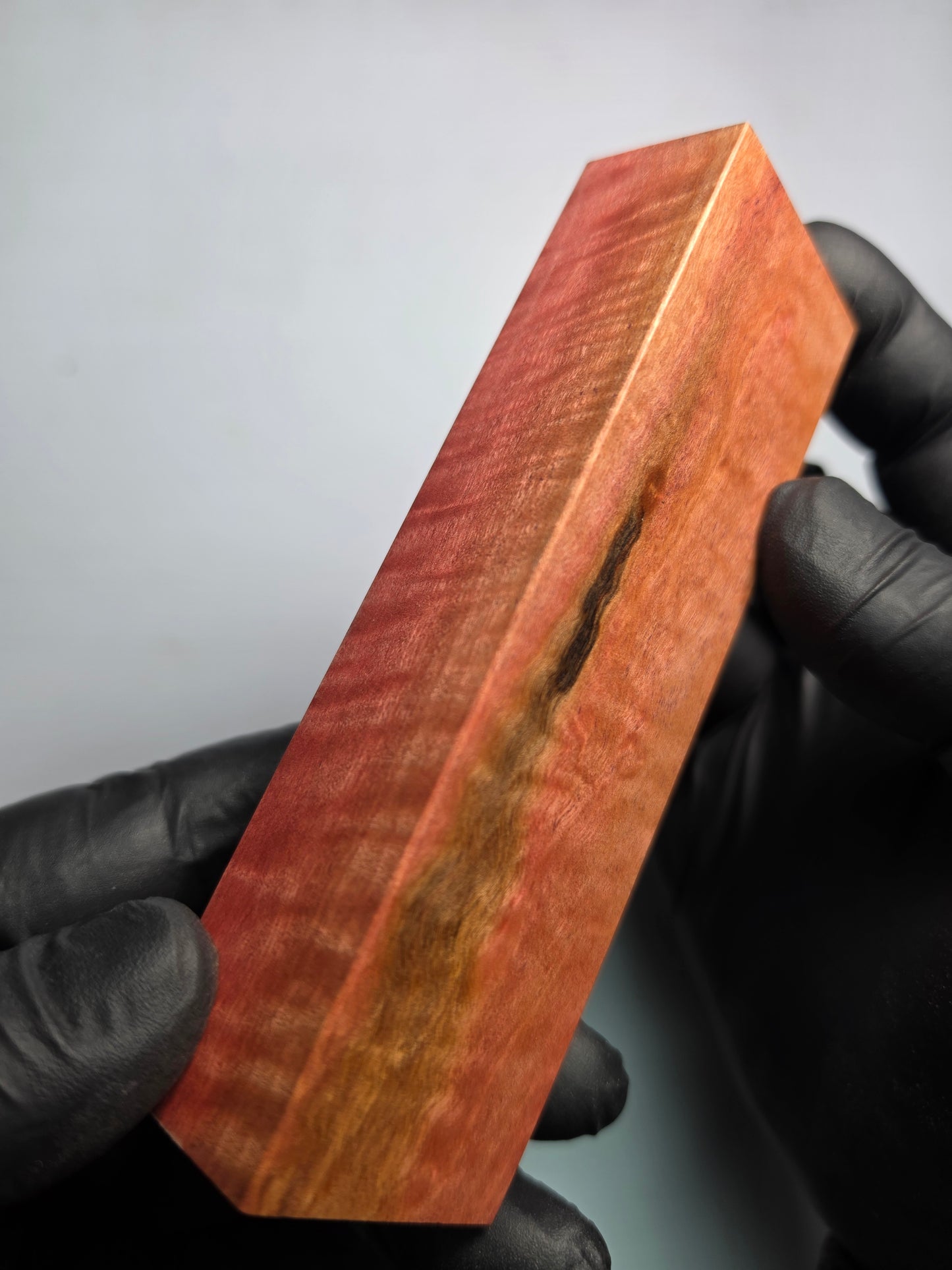 BLACK SELECT Red Ivory Handle Block | [BS-RI-005]