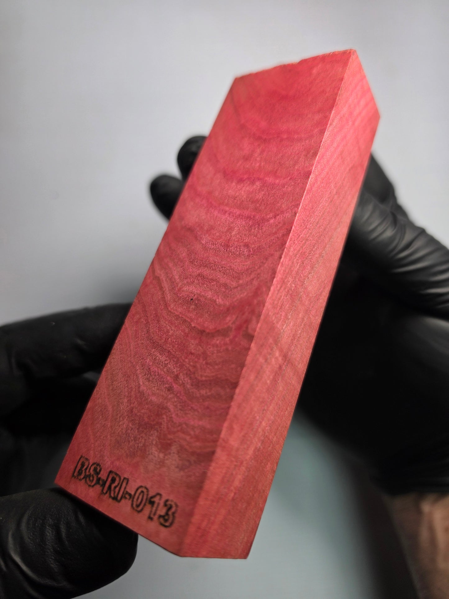BLACK SELECT Red Ivory Handle Block | [BS-RI-013]