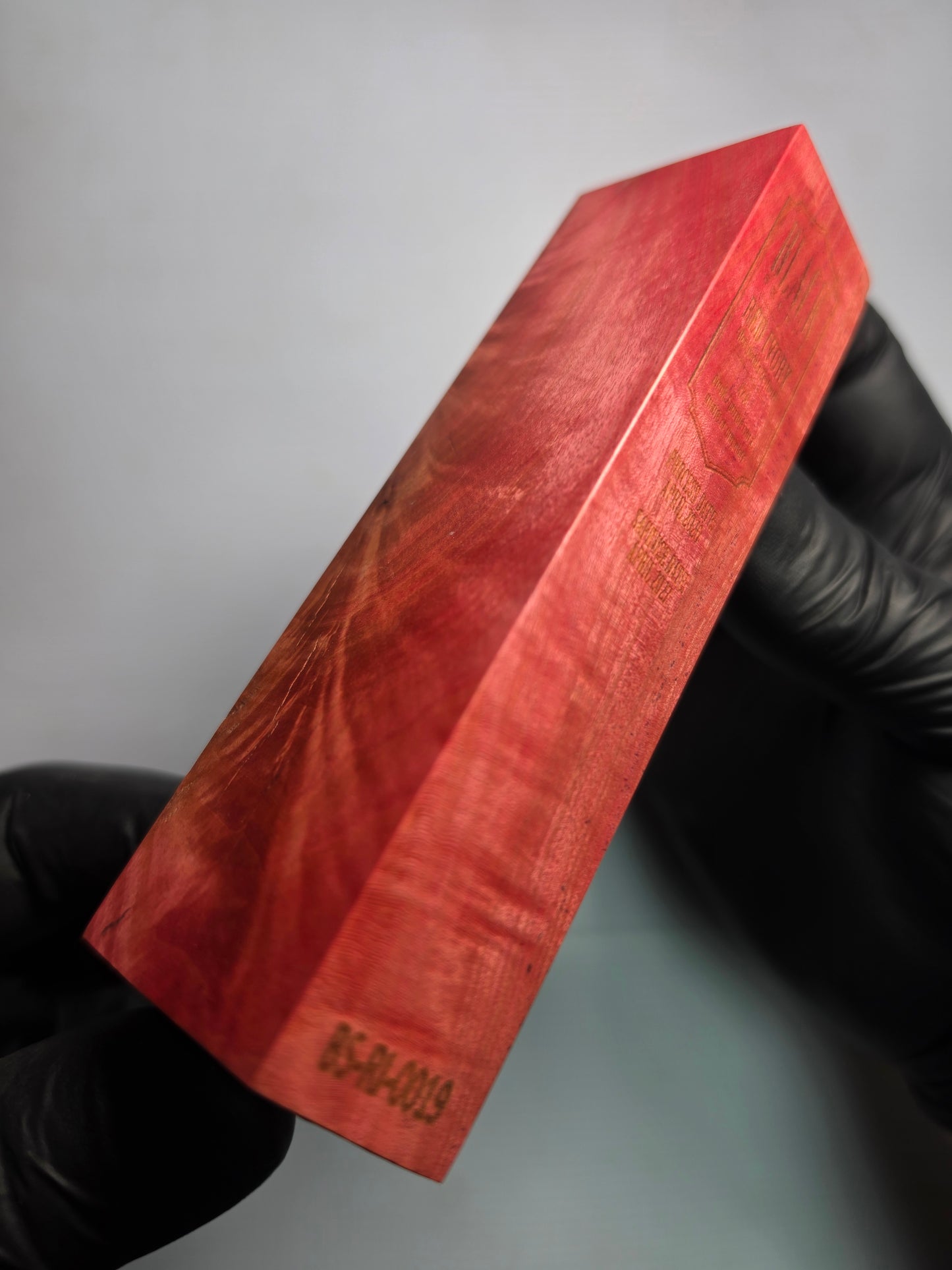 BLACK SELECT Red Ivory Handle Block | [BS-RI-019]