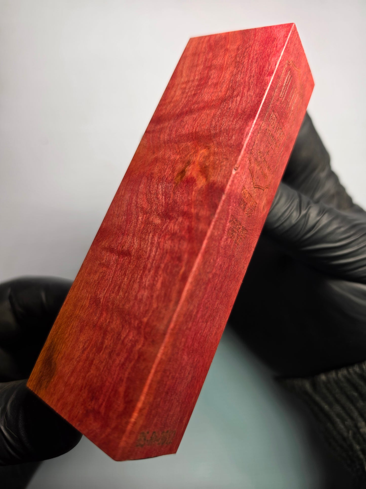 BLACK SELECT Red Ivory Handle Block | [BS-RI-012]
