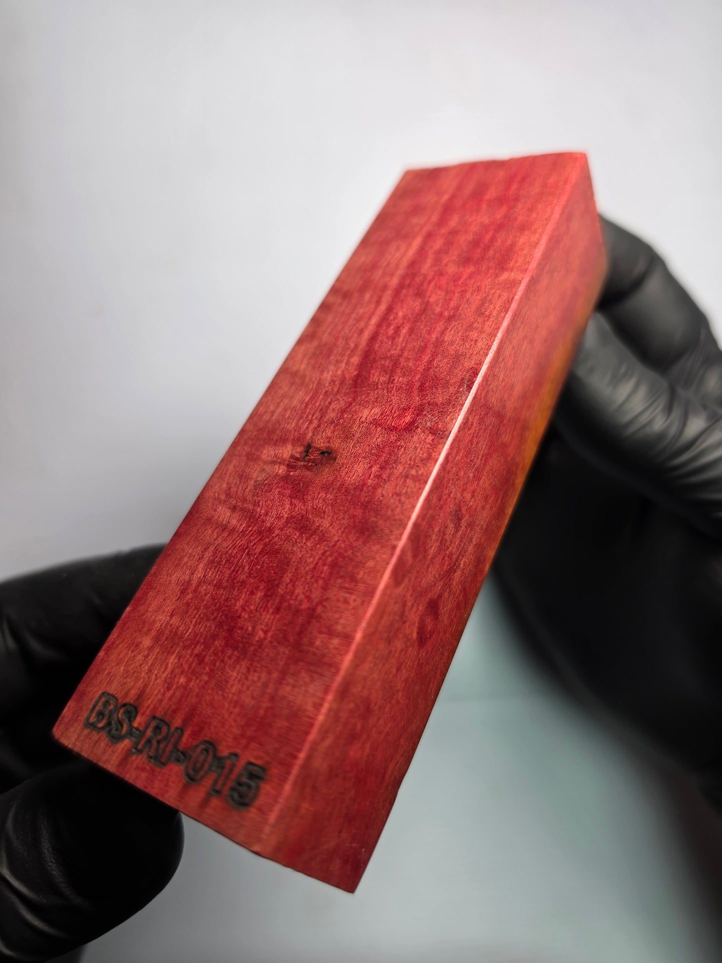 BLACK SELECT Red Ivory Handle Block | [BS-RI-015]