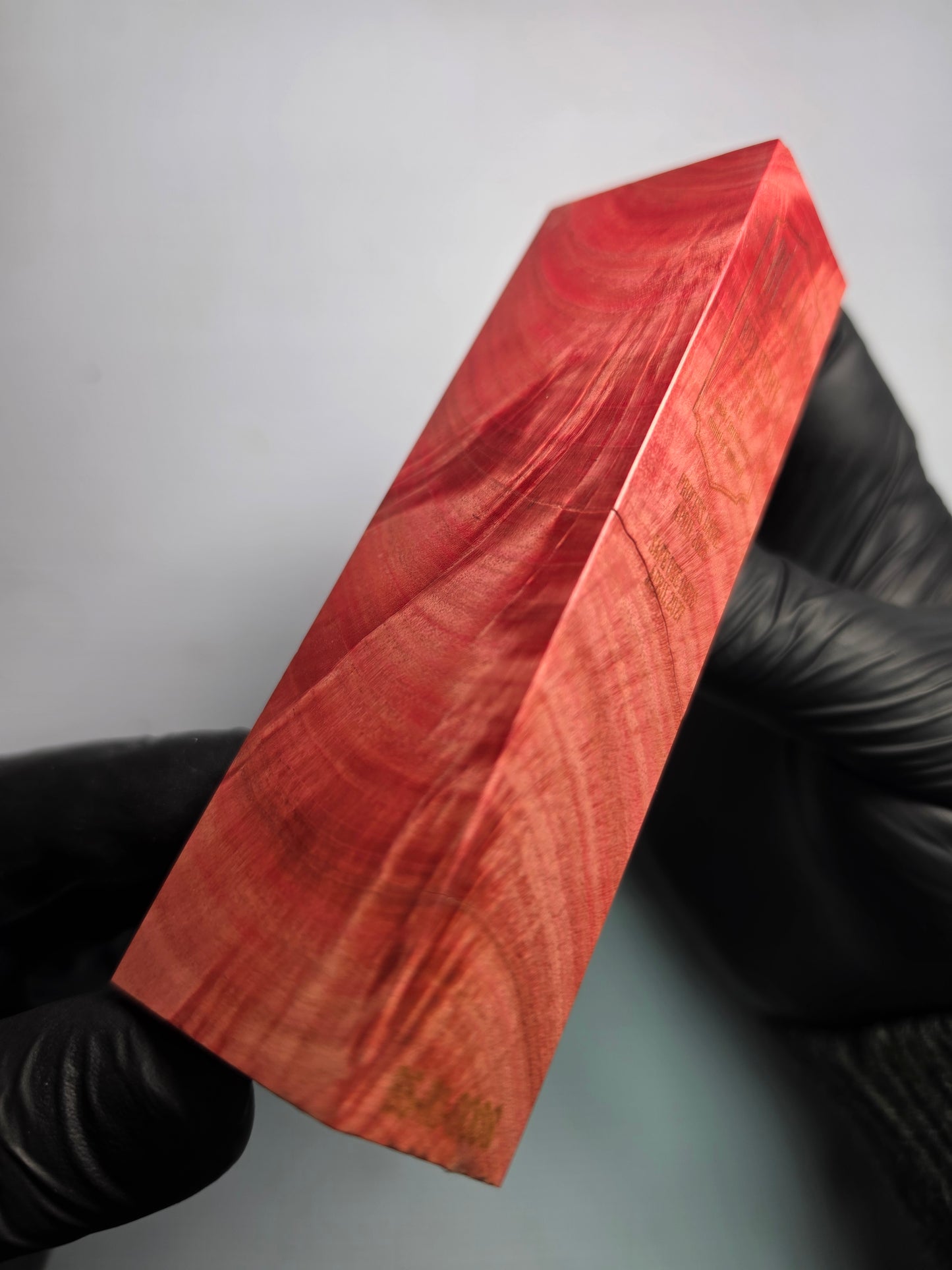 BLACK SELECT Red Ivory Handle Block | [BS-RI-008]