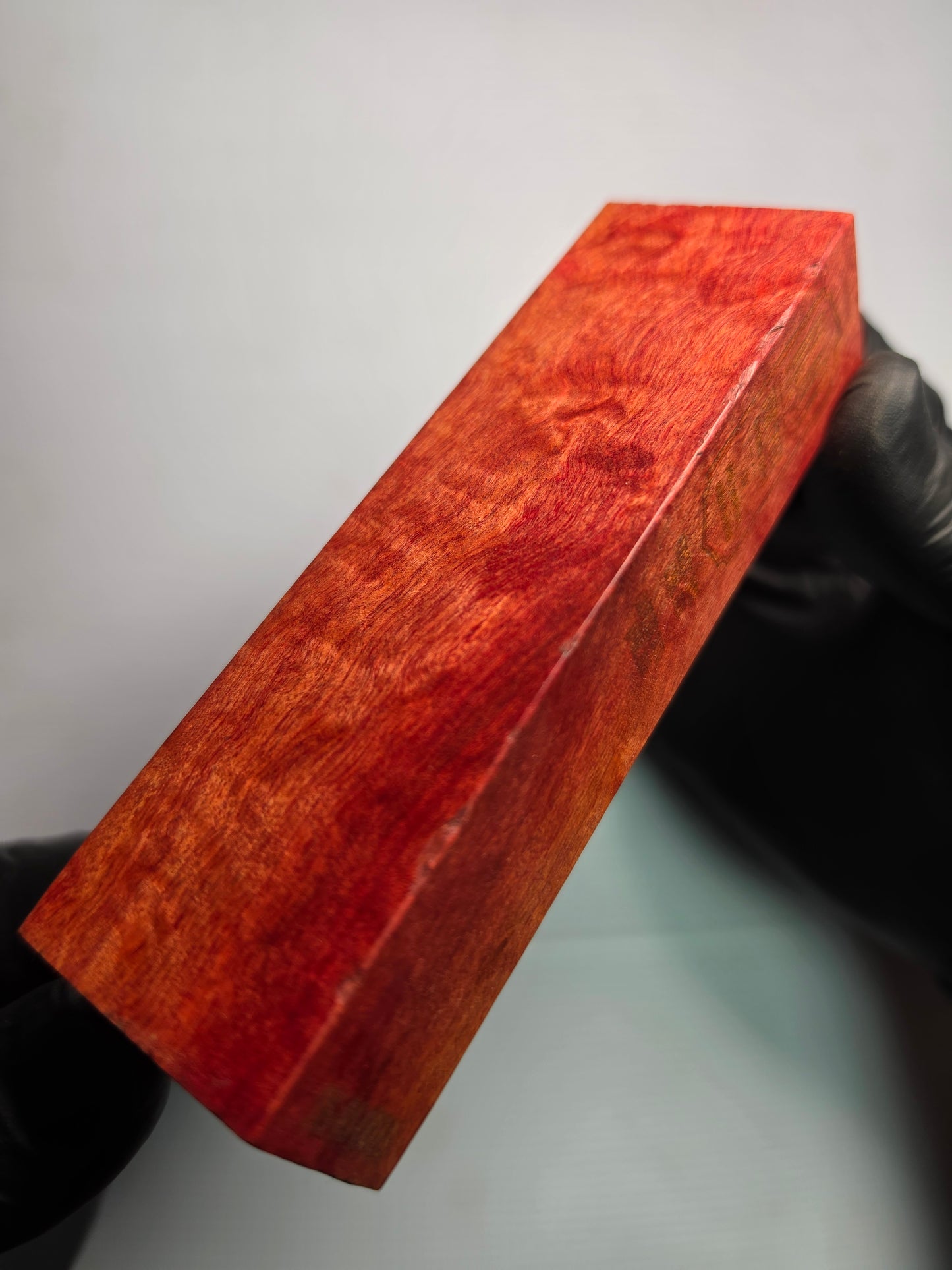 BLACK SELECT Red Ivory Handle Block | [BS-RI-023]
