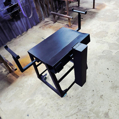 Forge Stand