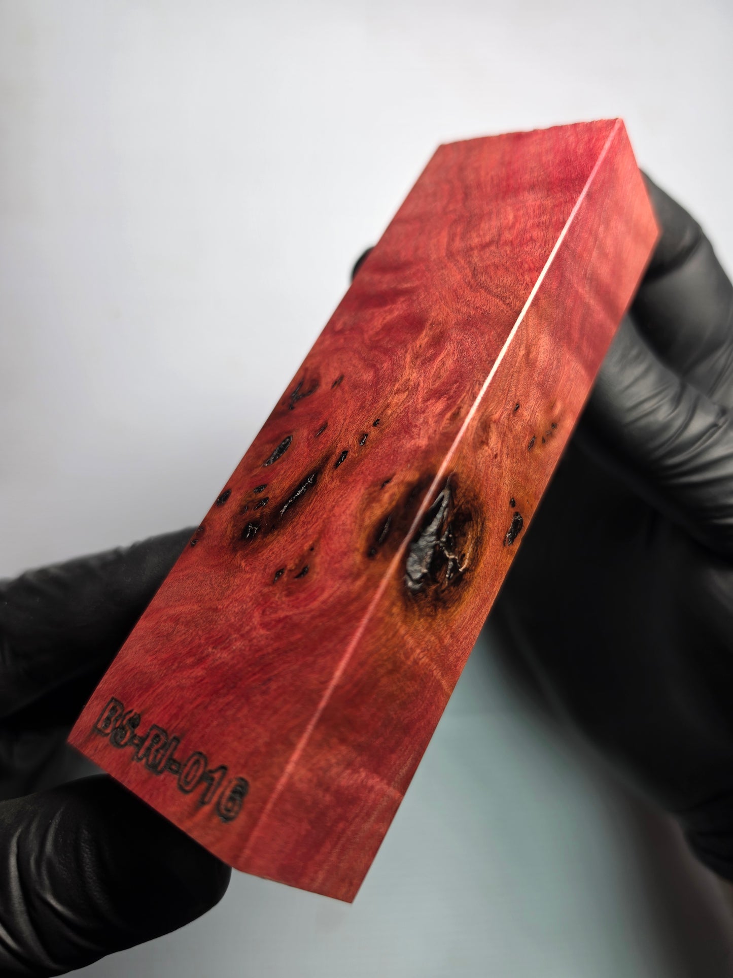 BLACK SELECT Red Ivory Handle Block | [BS-RI-016]